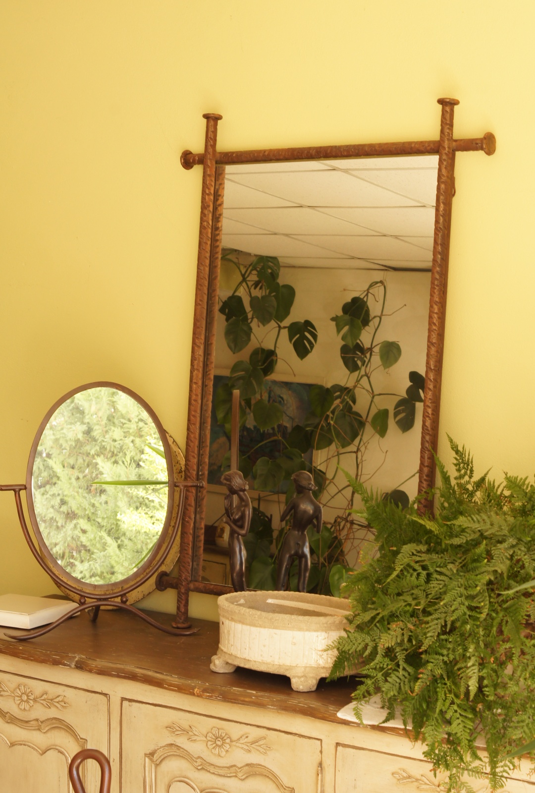 Miroir rectangulaire en fer forgé martelé style provençal