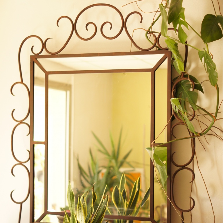Miroir rectangulaire Anonymos en fer forgé style provençal